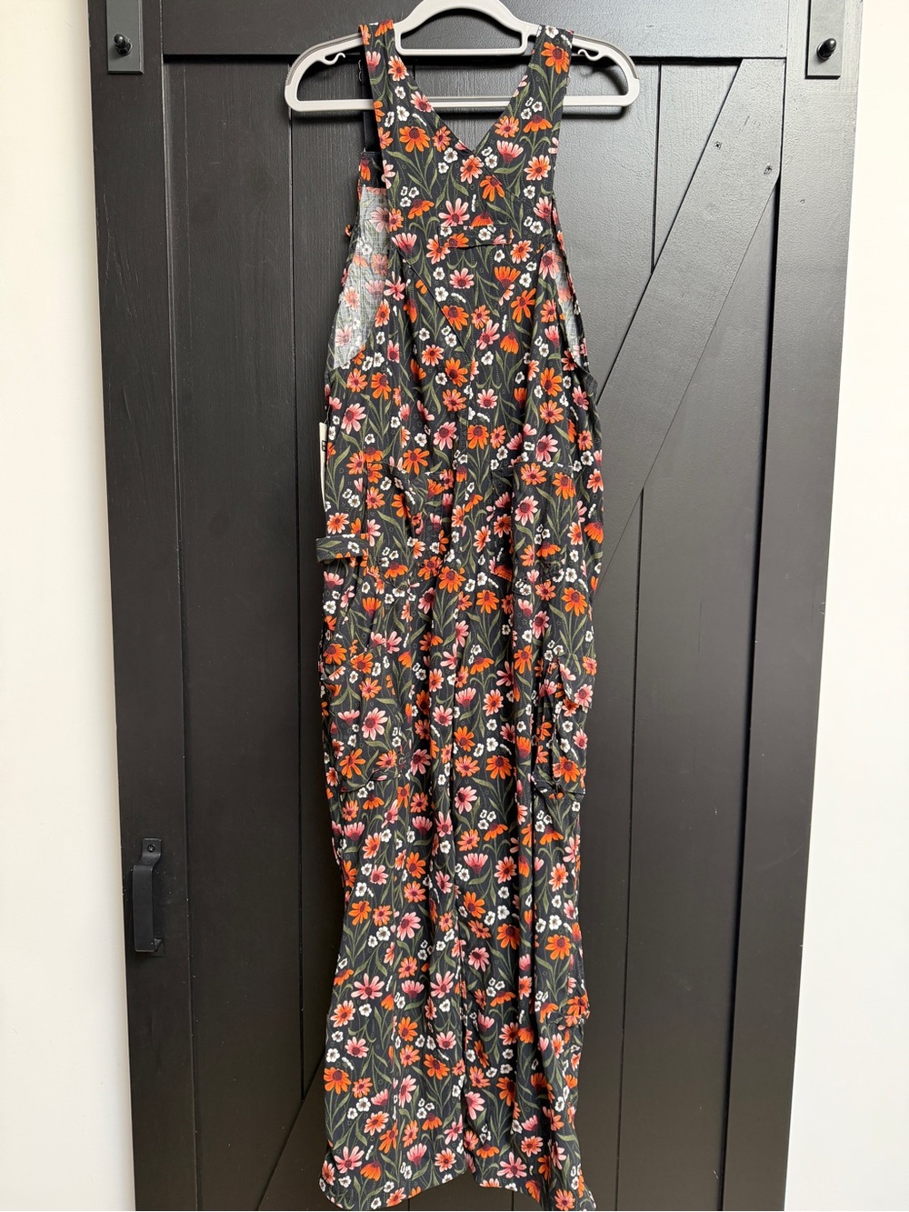 NWT Duluth Women's Heirloom Gardening Bib Overalls in Black Coneflower Small 29” - Picture 9 of 16